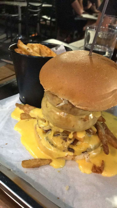 The Paddock & Brew Company - Accommodation in Surfers Paradise 0