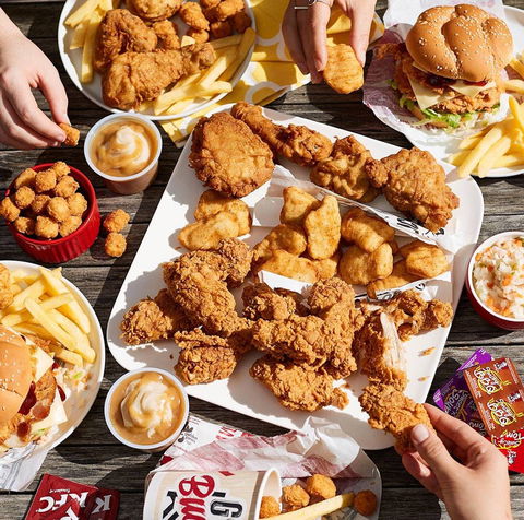 KFC - Benowa - Accommodation in Surfers Paradise 0