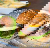 On It Burgers - Accommodation in Surfers Paradise