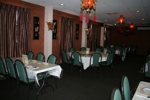 Dragon Phoenix Restaurant - Accommodation in Surfers Paradise 2