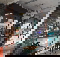 Hop 'n' Chop - Accommodation in Surfers Paradise