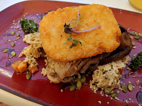 Chill Cafe - Accommodation in Surfers Paradise 0