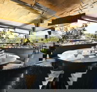 Pacific Pines Tavern - Accommodation in Surfers Paradise