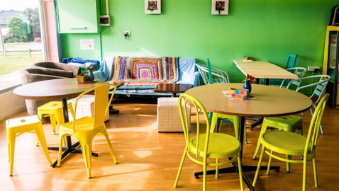 Craft And Caffeine - Accommodation in Surfers Paradise 0
