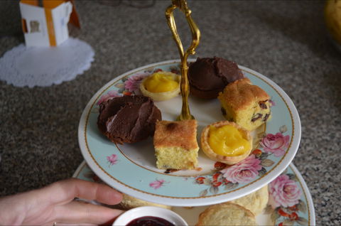 Lazy Teas - Accommodation in Surfers Paradise 1