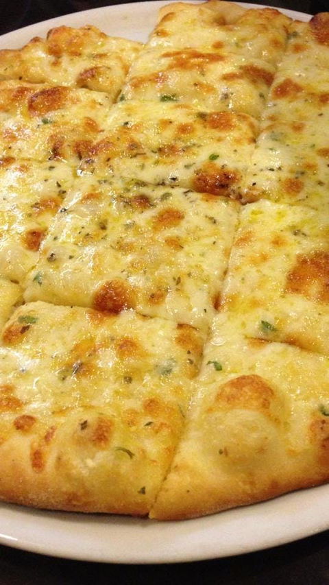 Liza's Woodfire Pizza - Accommodation in Surfers Paradise 0
