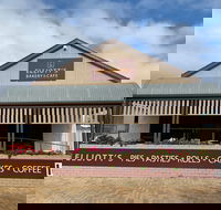 Elliott's Bakery  Cafe - Accommodation in Surfers Paradise