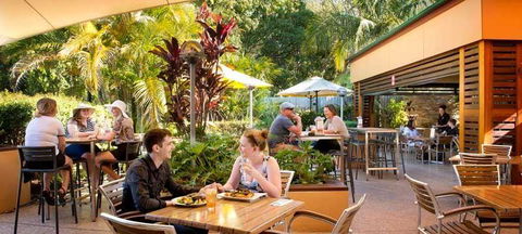 Beerwah Hotel - Accommodation in Surfers Paradise 2