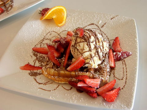 Cupz N' Crepes - Accommodation in Surfers Paradise 0