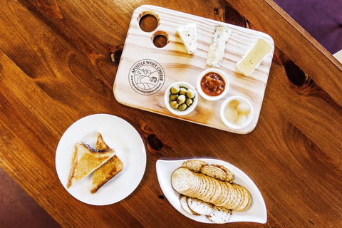 Apostle Whey Cheese - Accommodation in Surfers Paradise 1