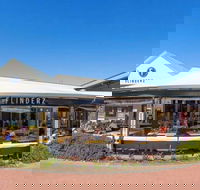 Sweet Brew  Co- Dining Room - Accommodation in Surfers Paradise