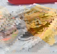 Carlton Seafood  Takeaway - Accommodation in Surfers Paradise