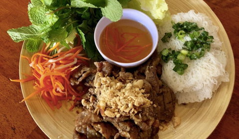 Aunty Ut Restaurant - Accommodation in Surfers Paradise 0
