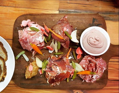 Batavia Cafe - Accommodation in Surfers Paradise 6