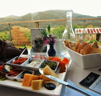 Hartzview Vineyard Cafe - Accommodation in Surfers Paradise