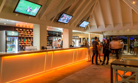 Howl At The Moon - Accommodation in Surfers Paradise 0