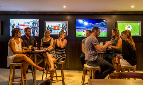 Howl At The Moon - Accommodation in Surfers Paradise 1