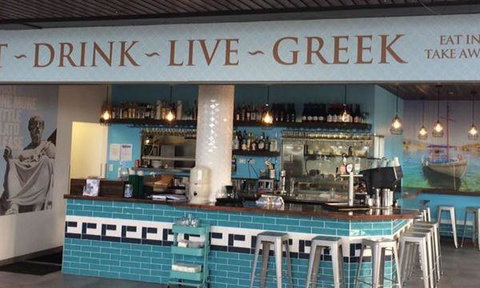 Xenia Grill - Accommodation in Surfers Paradise 9