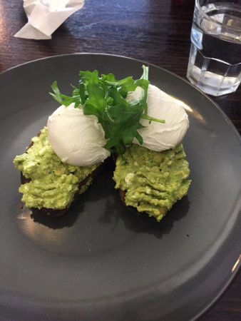 Faces And Places - Accommodation in Surfers Paradise 0