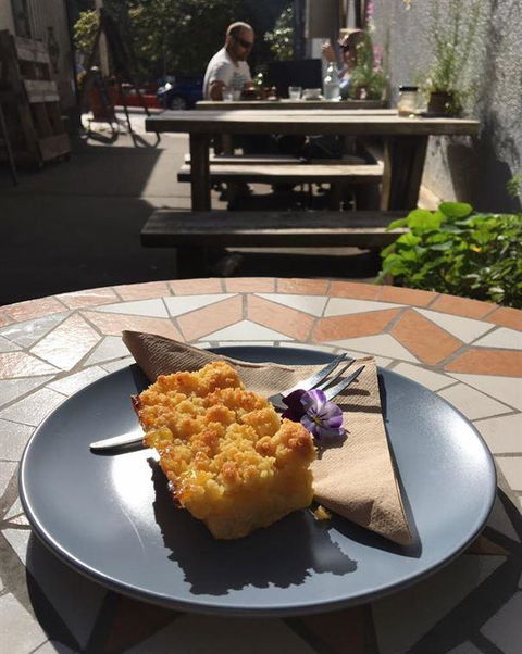 Homegrown Cafe - Accommodation in Surfers Paradise 9