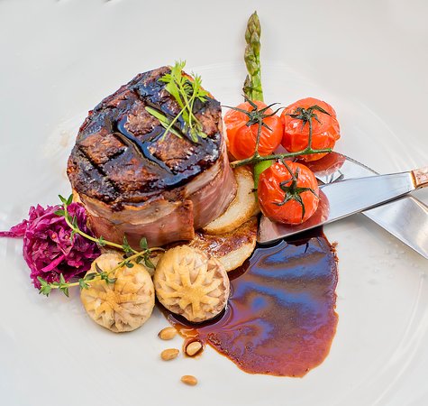Fleurs Restaurant - Accommodation in Surfers Paradise 0