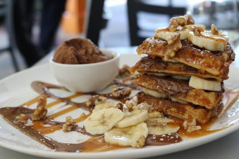 Waffle On Cairns - Accommodation in Surfers Paradise 0