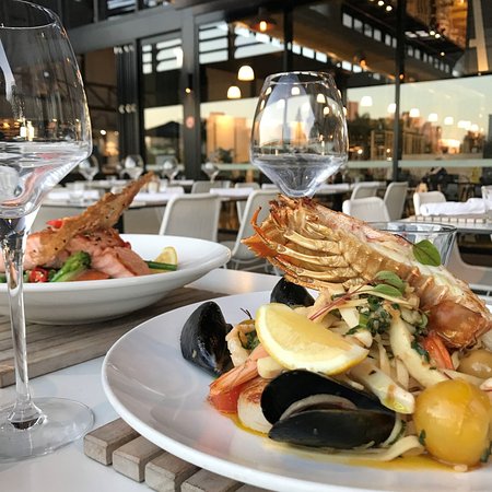 The Fish Emporium - Accommodation in Surfers Paradise 0