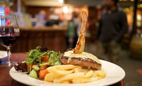 Settlers Tavern - Accommodation in Surfers Paradise 10