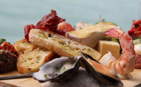 Taylors Waterfront Restaurant & Function Centre - Accommodation in Surfers Paradise 14