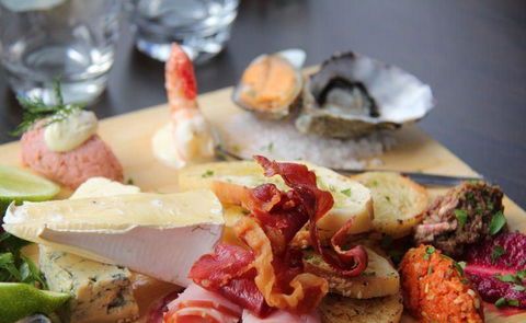 Taylors Waterfront Restaurant & Function Centre - Accommodation in Surfers Paradise 16