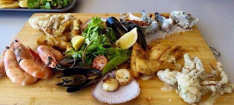 Taylors Waterfront Restaurant & Function Centre - Accommodation in Surfers Paradise 3