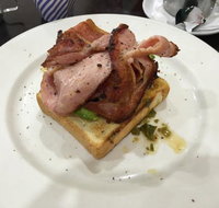 Piccolo's - Accommodation in Surfers Paradise