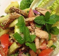 Pluny's Thai Cafe - Accommodation in Surfers Paradise