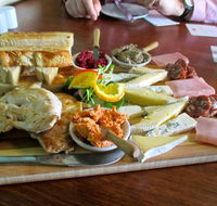 The Earl of Spencer - Bar  Restaurant - Accommodation in Surfers Paradise
