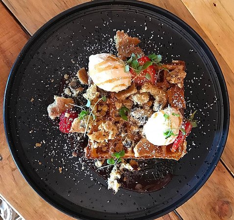 Cornerside Cafe - Accommodation in Surfers Paradise 0