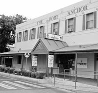 The Port Anchor Hotel - Accommodation in Surfers Paradise