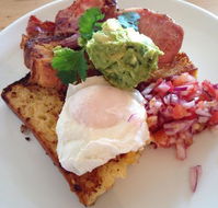 Bond  Lane Canteen - Accommodation in Surfers Paradise