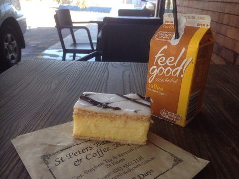 St Peters Bakehouse & Coffee Shop - Accommodation in Surfers Paradise 0