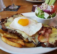 Willunga Hotel - Accommodation in Surfers Paradise