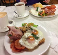 Koffi n Kandi Cafe Laura - Accommodation in Surfers Paradise