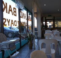 New land Bakery cafe - Accommodation in Surfers Paradise