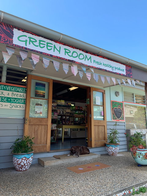 The Blue Room - Accommodation in Surfers Paradise 2