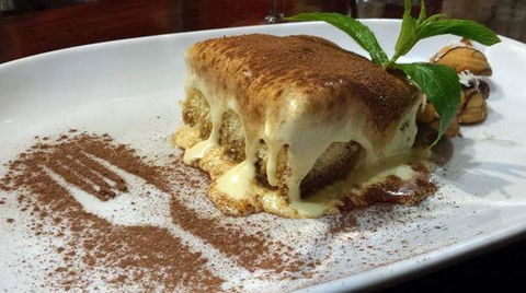 Katch-Up Seafood Grill & More - Accommodation in Surfers Paradise 9