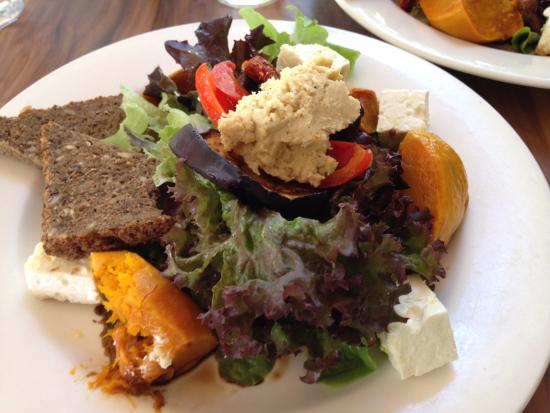 Peregian Beach QLD Accommodation in Surfers Paradise