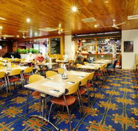 Coutts Commercial Tavern - Accommodation in Surfers Paradise