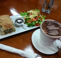 Killing Time with Coffee - Accommodation in Surfers Paradise