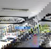 Majestic Cafe - Accommodation in Surfers Paradise