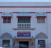 Outback Pics - Accommodation in Surfers Paradise