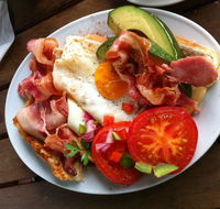 Colours of San Cris - Accommodation in Surfers Paradise