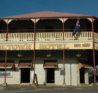 Cooktown Hotel - Accommodation in Surfers Paradise